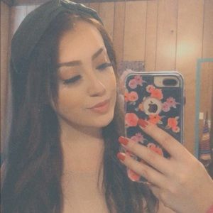 Meet your Posher, Marla